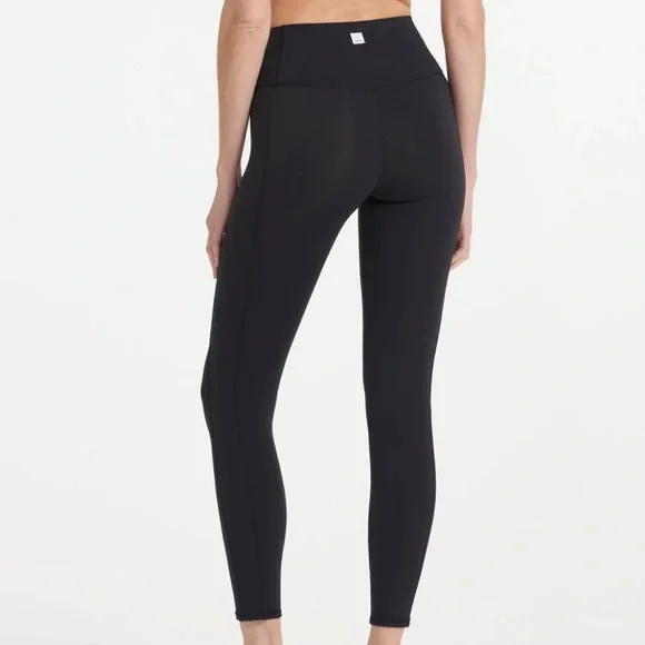 Vuori Studio Leggings - Picture 3 of 12